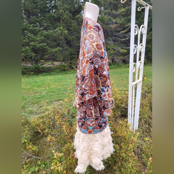 "Pretty + Paisley" Earthy Tones Top - Picture 2 of 3